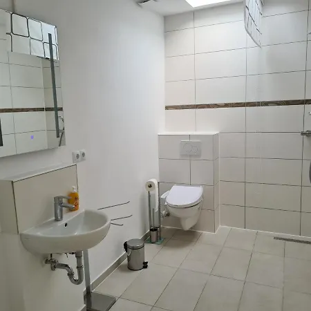 Fafa With Pool Appartement Essen