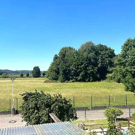 Apartment Fafa With Pool Essen