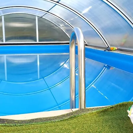 Fafa With Pool Apartamento *