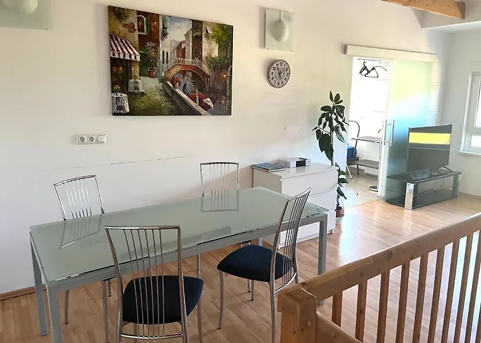 Lägenhet Fafa With Pool Essen