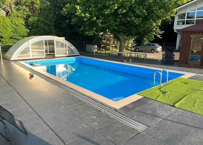 Fafa With Pool Apartmán