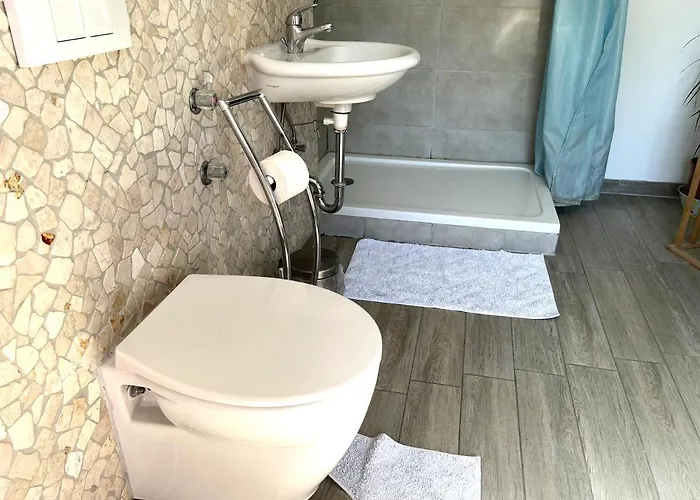 Fafa With Pool Lägenhet Essen