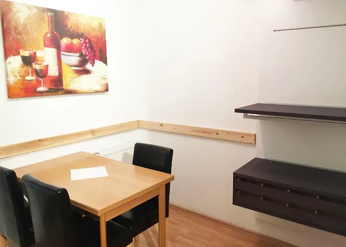 Fafa With Pool Apartment